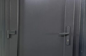 Inox kunstofdeur